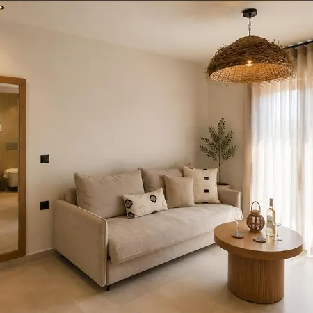 Apartment Estia Luxury & *